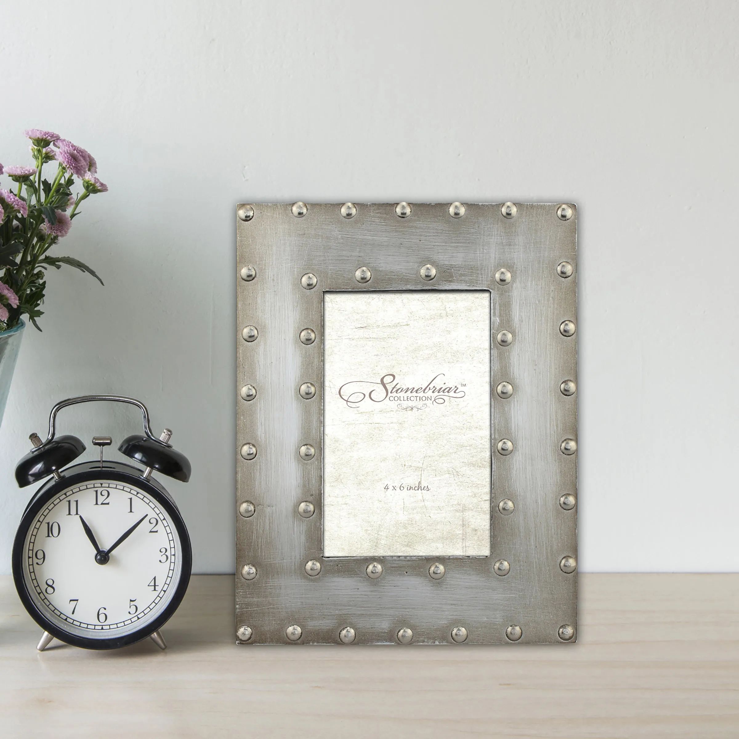 4x6 Metal Wrapped Picture Frame with Rivet Detail