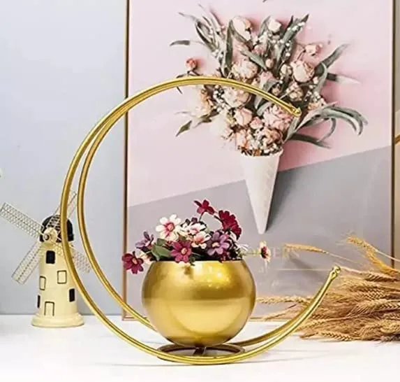 CRYSTAL IMPEX Creative Metal Geometric Home Decor Designer vase Table Decorative Flower Pot (Size 24 x 24cm) (Gold)