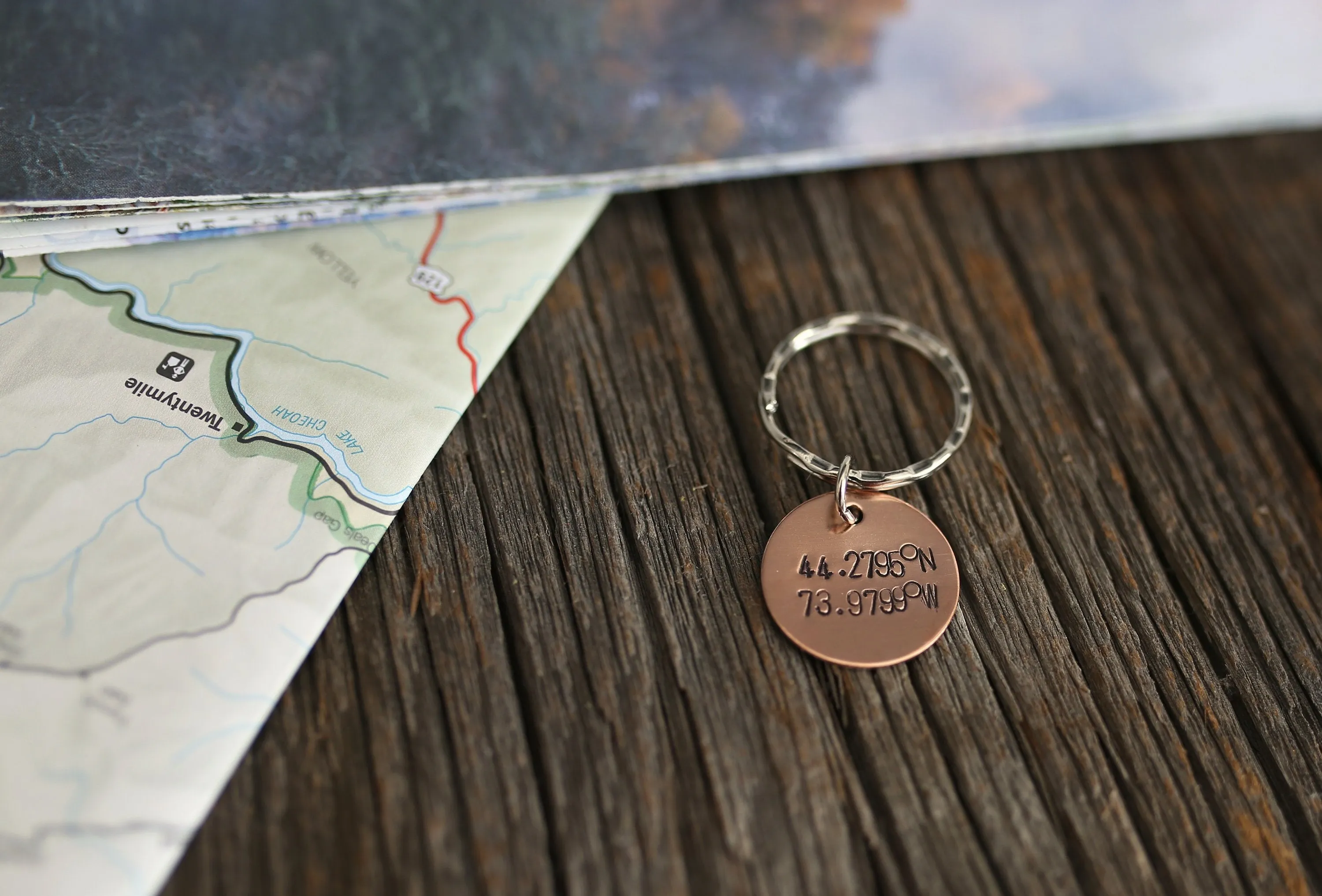 custom coordinate keychain, coordinates gift, coordinates, location keychain, home gift, long distance gift, latitude longitude, personalize