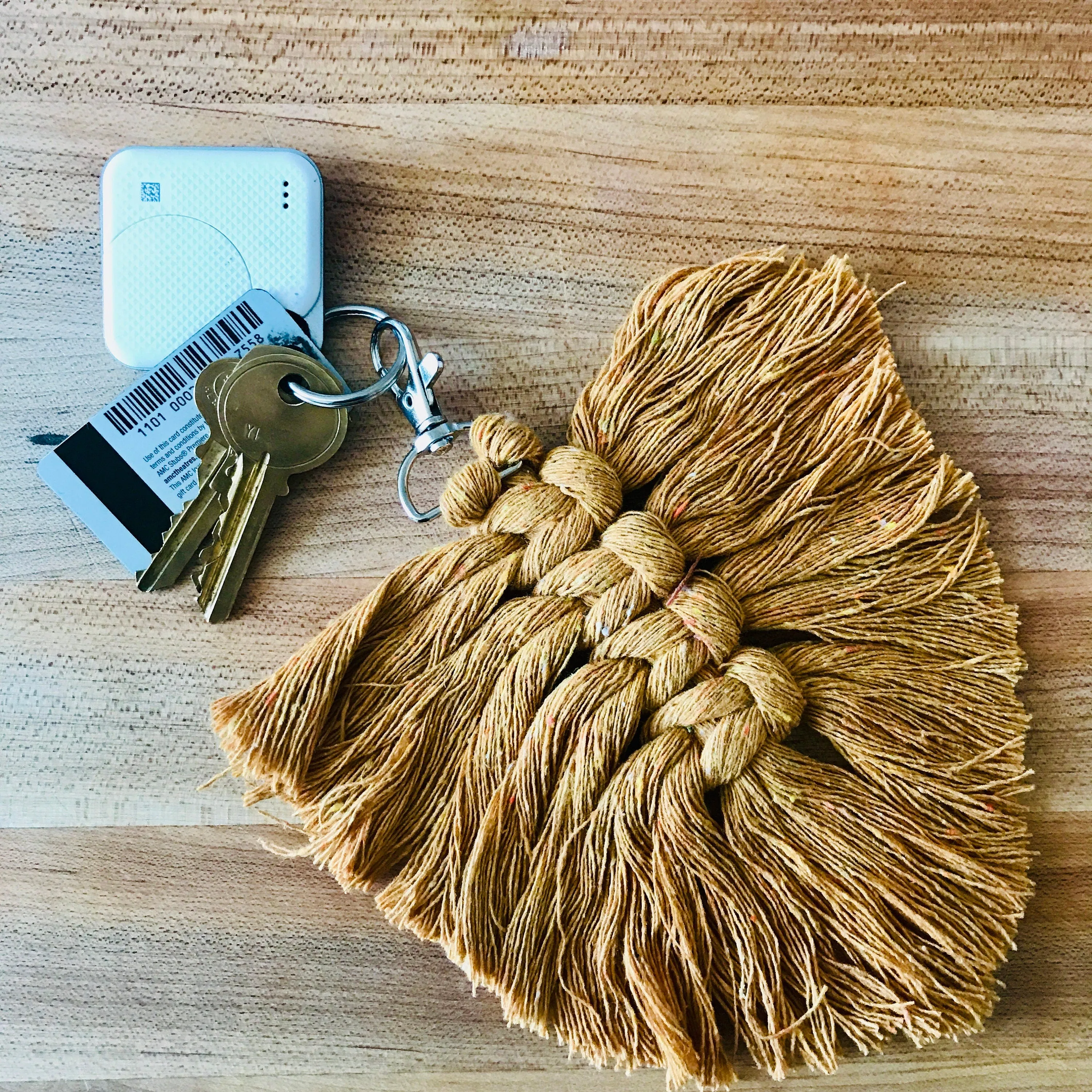 Macrame Leaf Keychain/ Boho Leaf Bag Charm