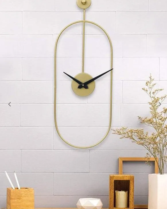 Modern Circular Metal Wall Clock | Elegant Golden Finish | Decorative Vertical Design